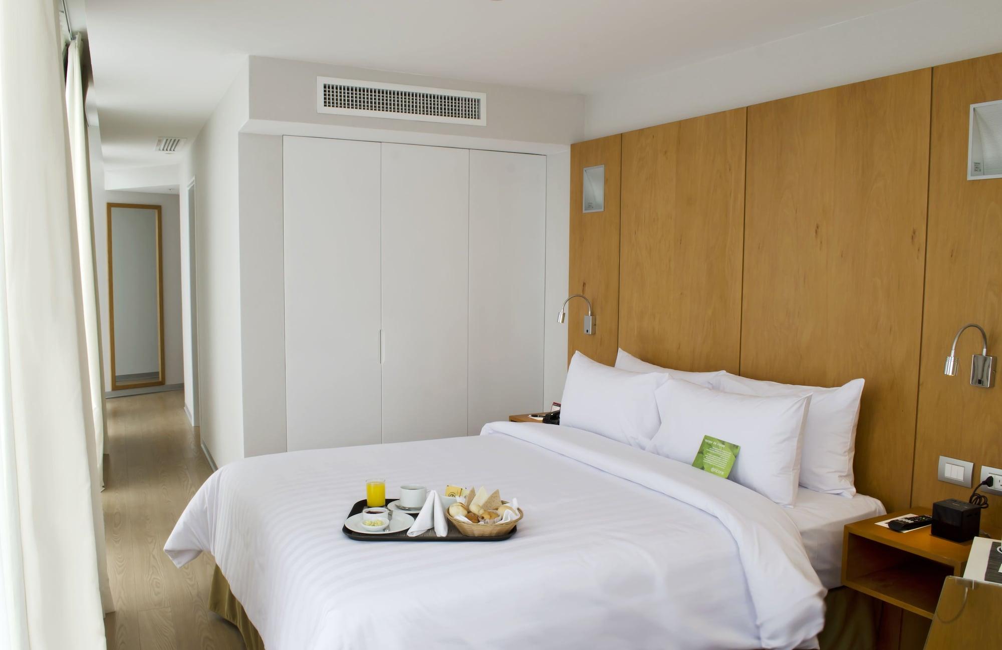 Ramada Encore By Wyndham San Isidro Hotel
