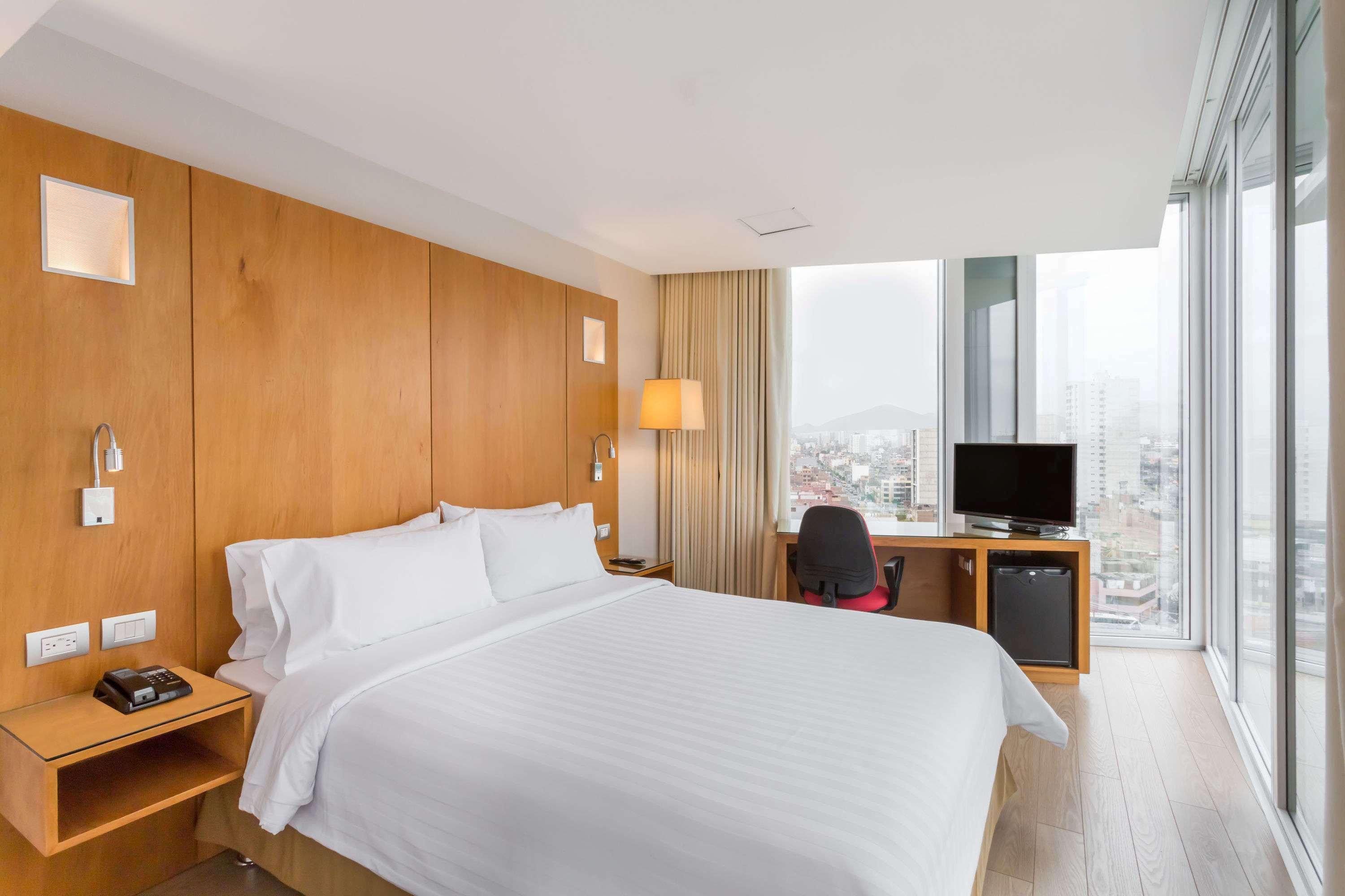 Ramada Encore By Wyndham San Isidro Lima