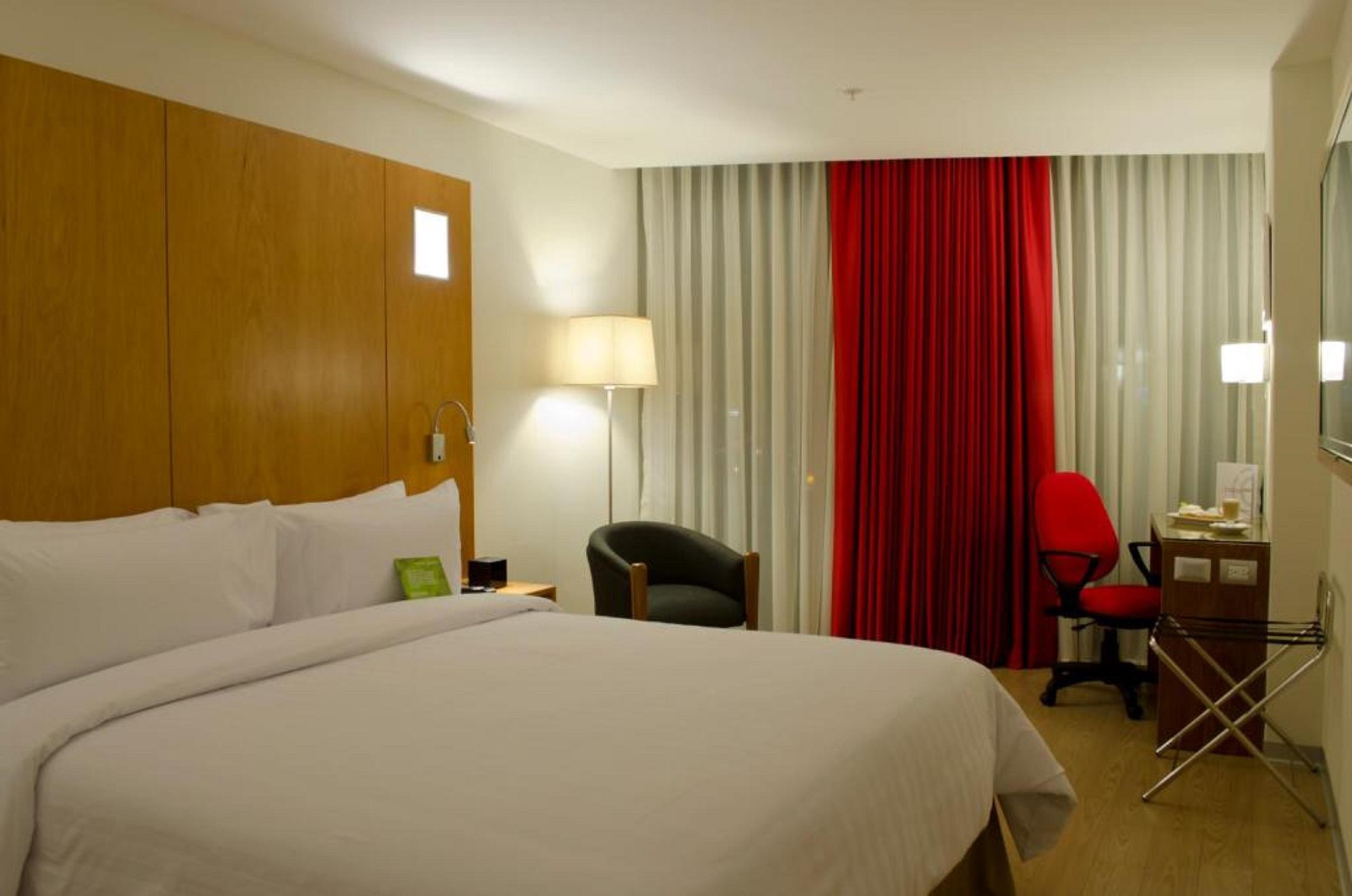 Hotel Ramada Encore By Wyndham San Isidro