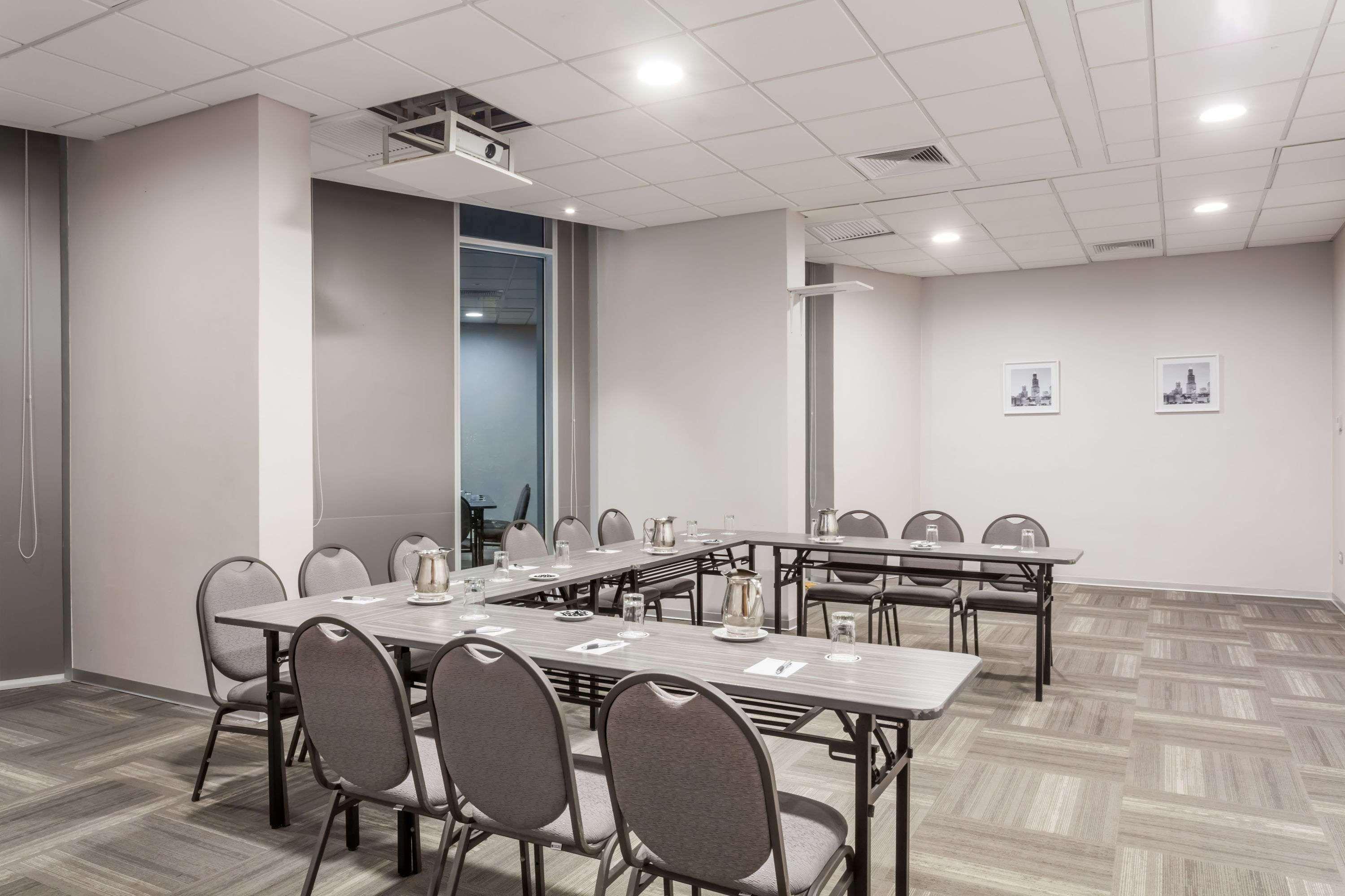 Ramada Encore By Wyndham San Isidro Hotel 4*