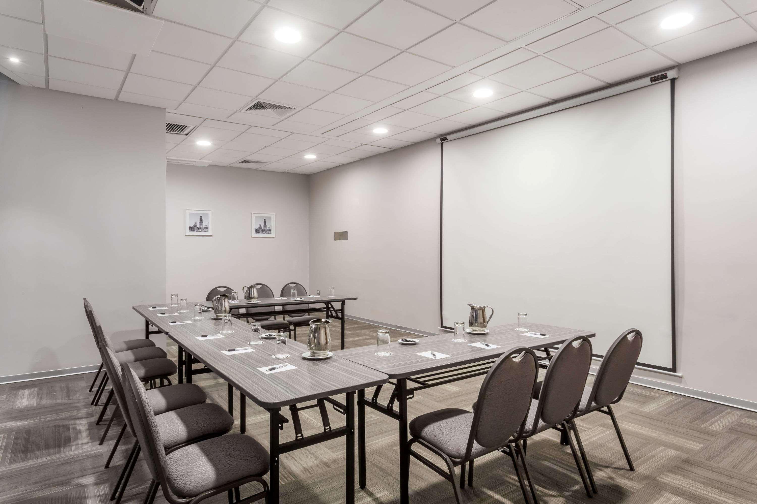 Ramada Encore By Wyndham San Isidro Hotel 4*