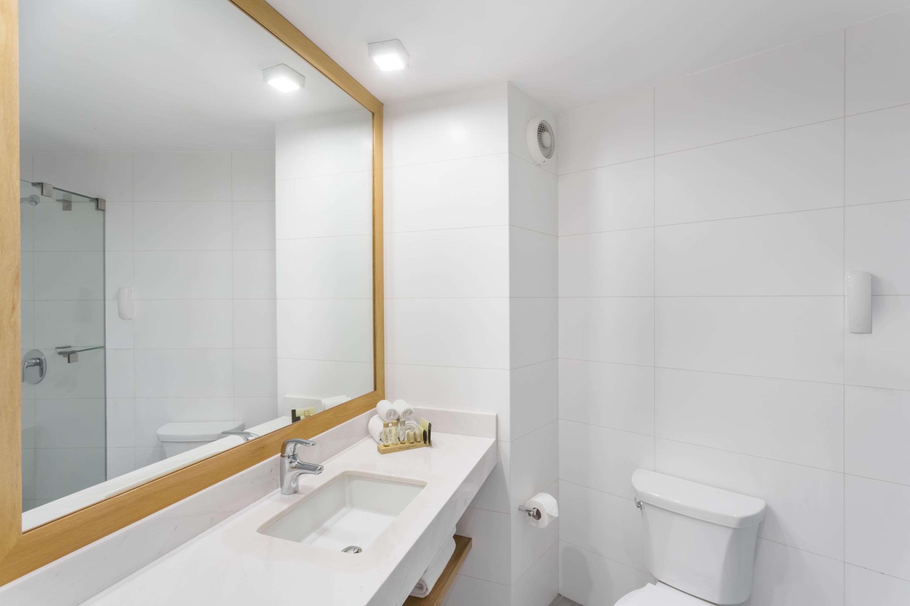 Ramada Encore By Wyndham San Isidro Lima