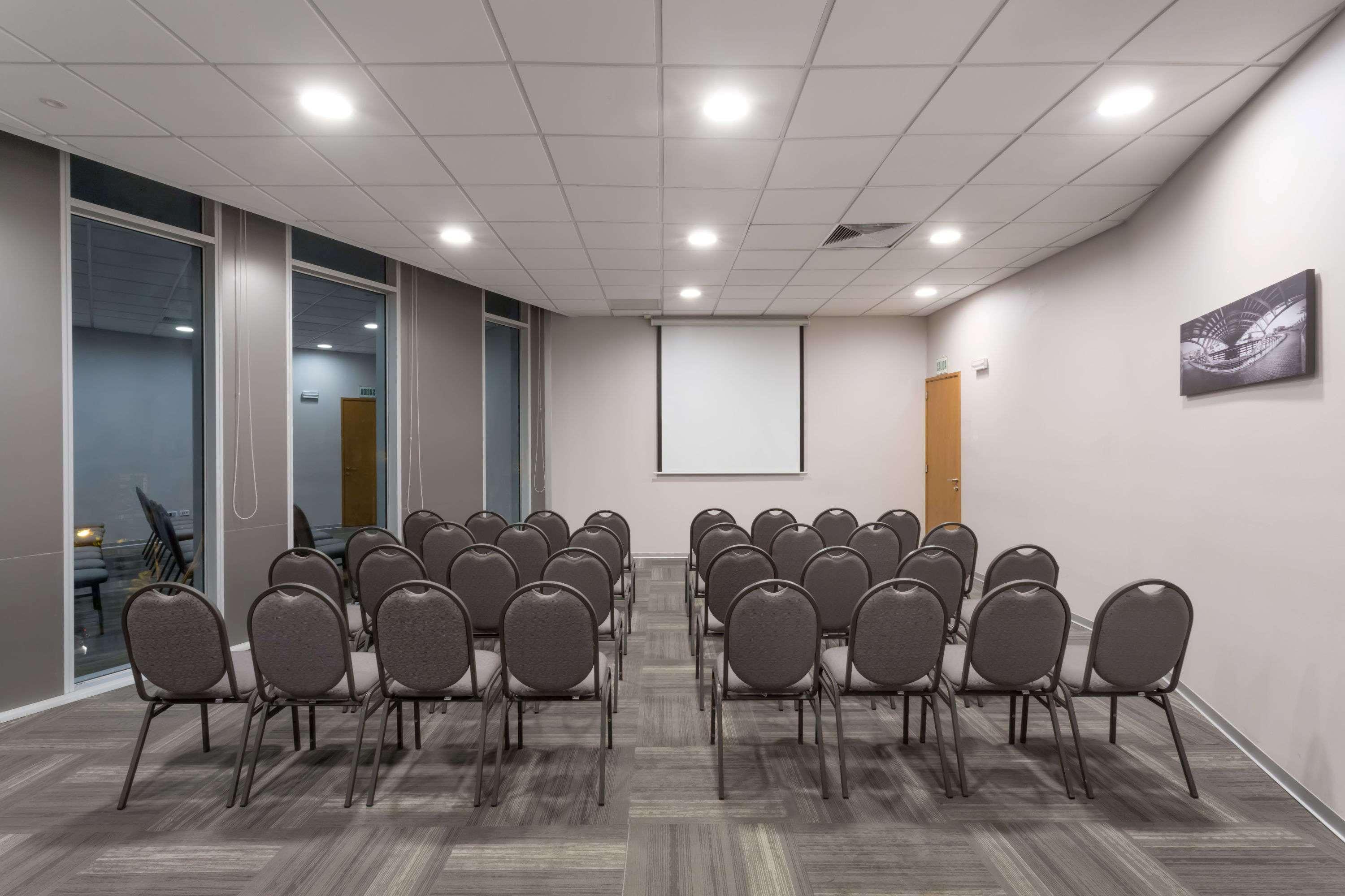 Ramada Encore By Wyndham San Isidro 4*