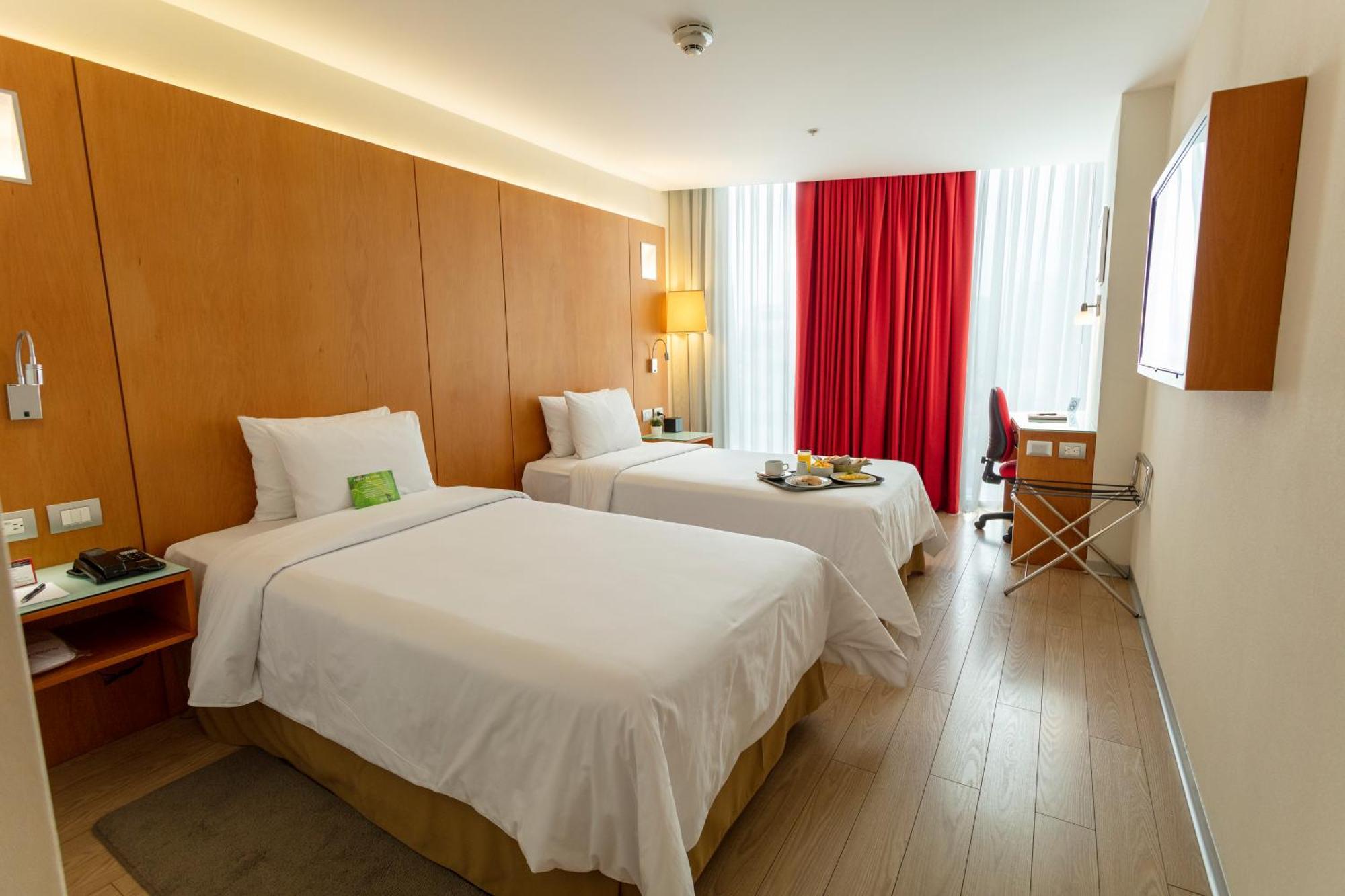 Ramada Encore By Wyndham San Isidro Lima