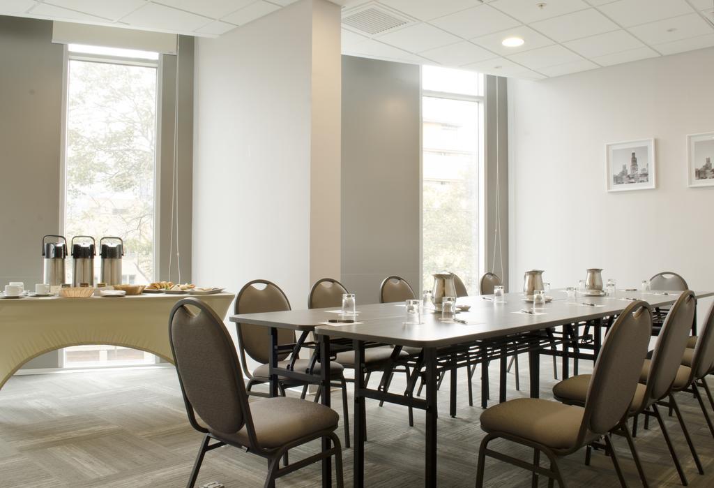 Hotel Ramada Encore By Wyndham San Isidro Lima
